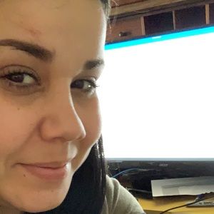 Meet your Posher, Coral